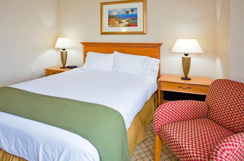 Holiday Inn Express & Suites - Nearest Universal Orlando By Ihg Camera foto