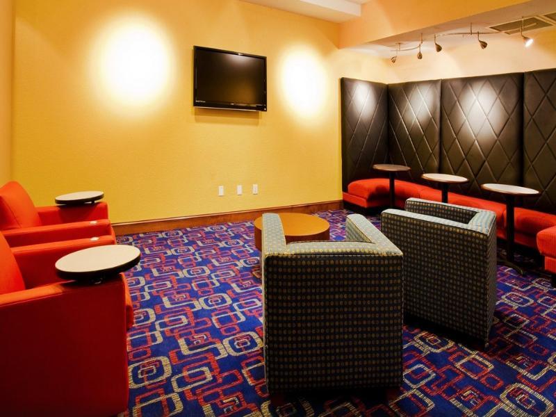 Holiday Inn Express & Suites - Nearest Universal Orlando By Ihg Esterno foto