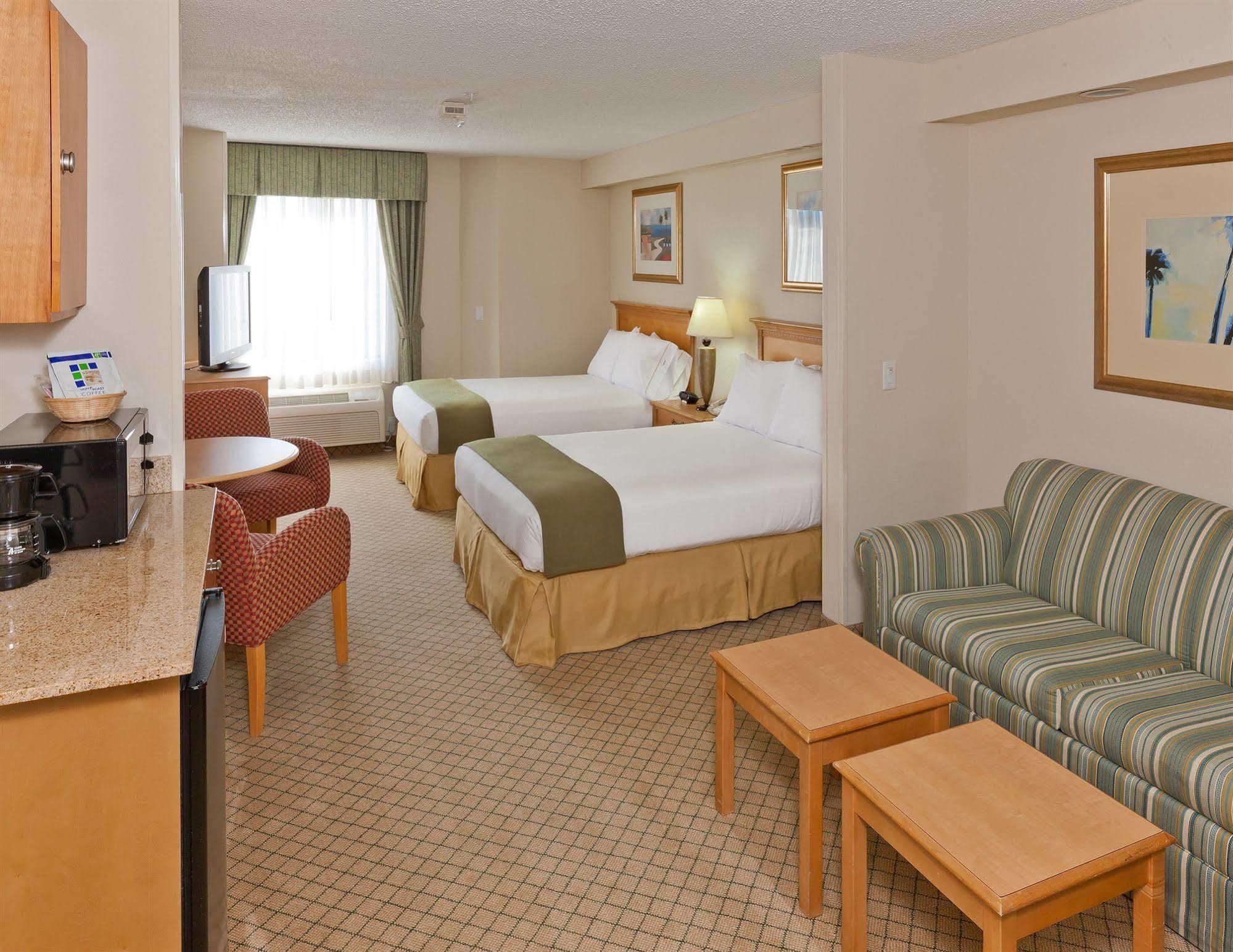 Holiday Inn Express & Suites - Nearest Universal Orlando By Ihg Esterno foto